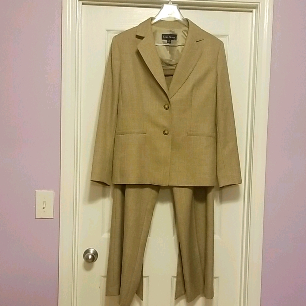 Two Piece Pants Suit